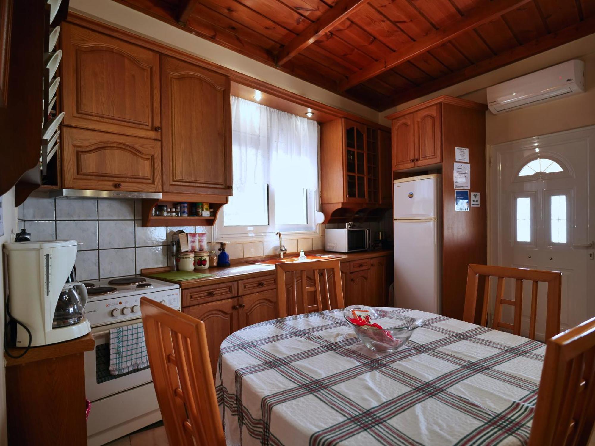 Verga Beachfront House By "Elite" Kalamata Bagian luar foto